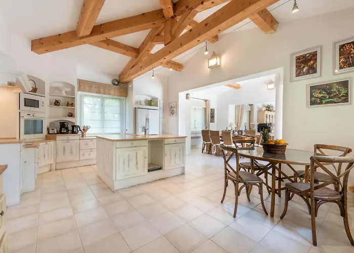 Les Mures Mures By Interhome * Grimaud